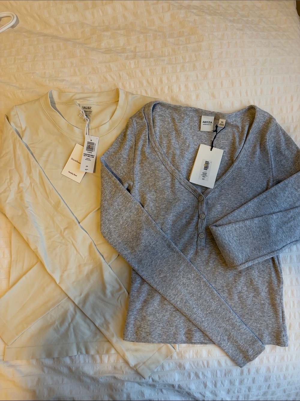 Aritzia V-Neck Henley Sweater in Grey and Cream